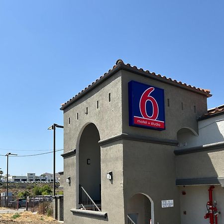 Studio 6 Lake Elsinore, Ca מראה חיצוני תמונה