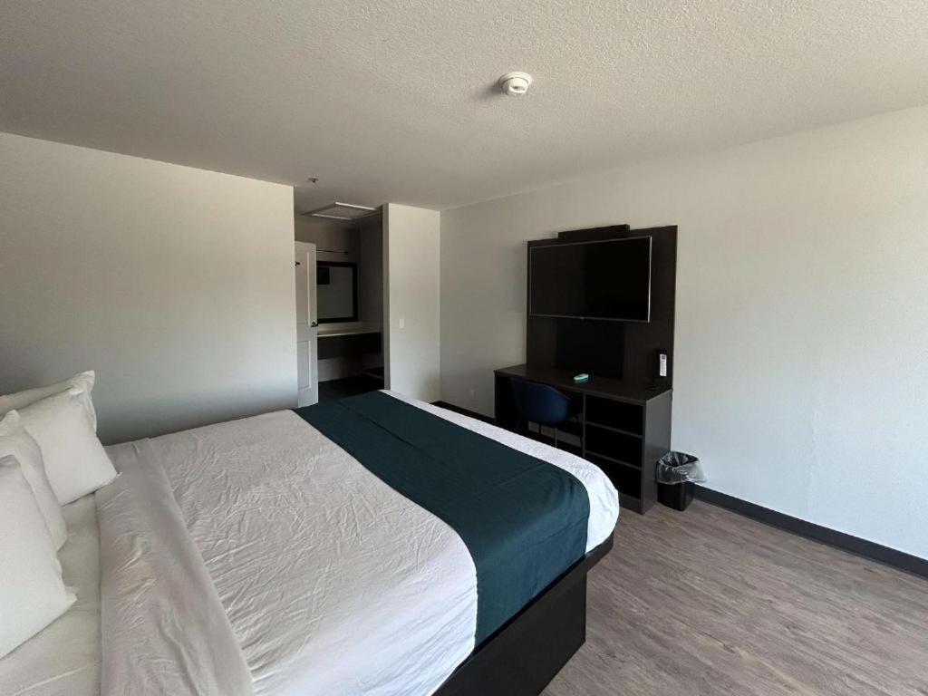Studio 6 Lake Elsinore, Ca מראה חיצוני תמונה